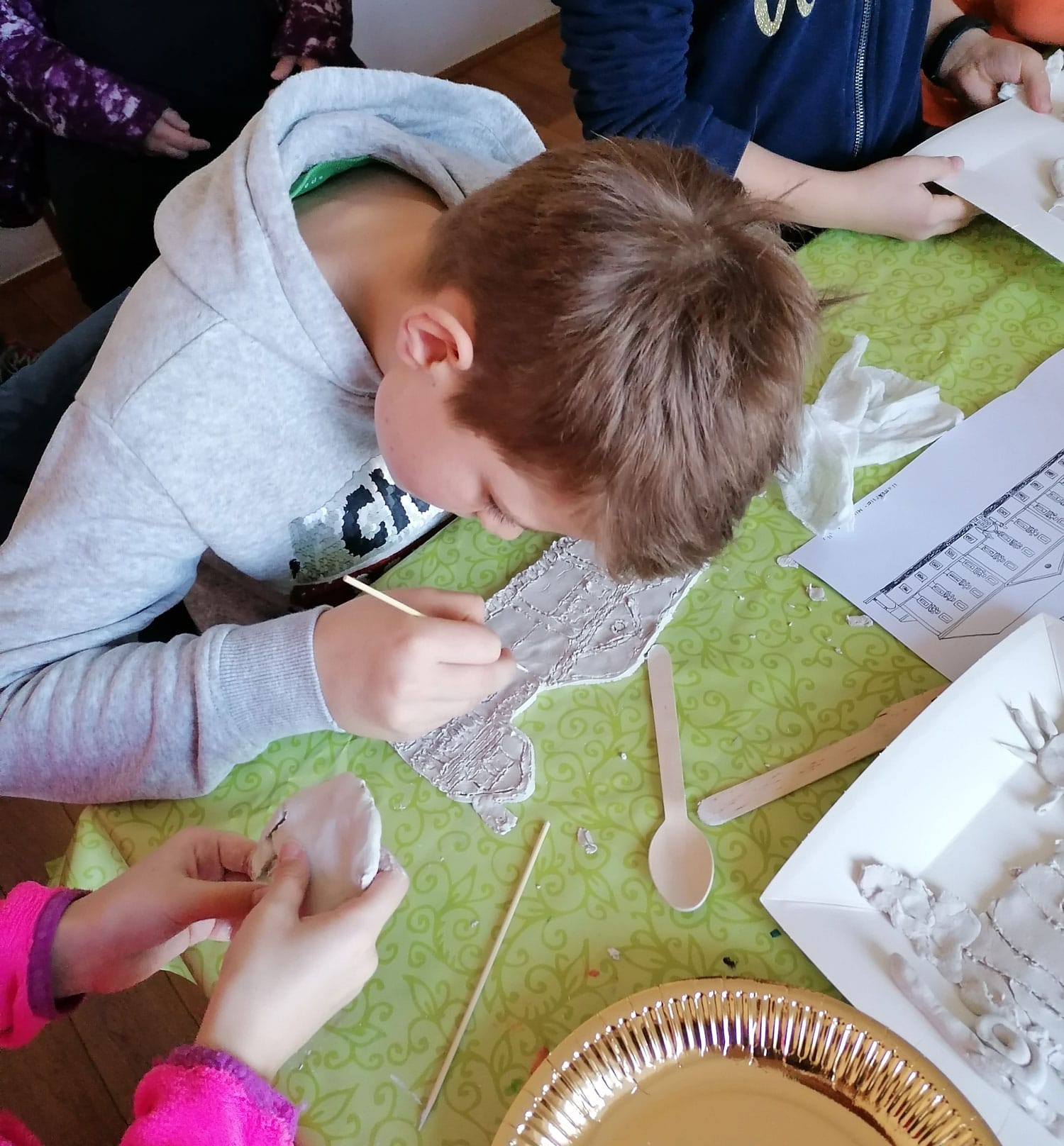 glinene-hiske-izobrazevanje