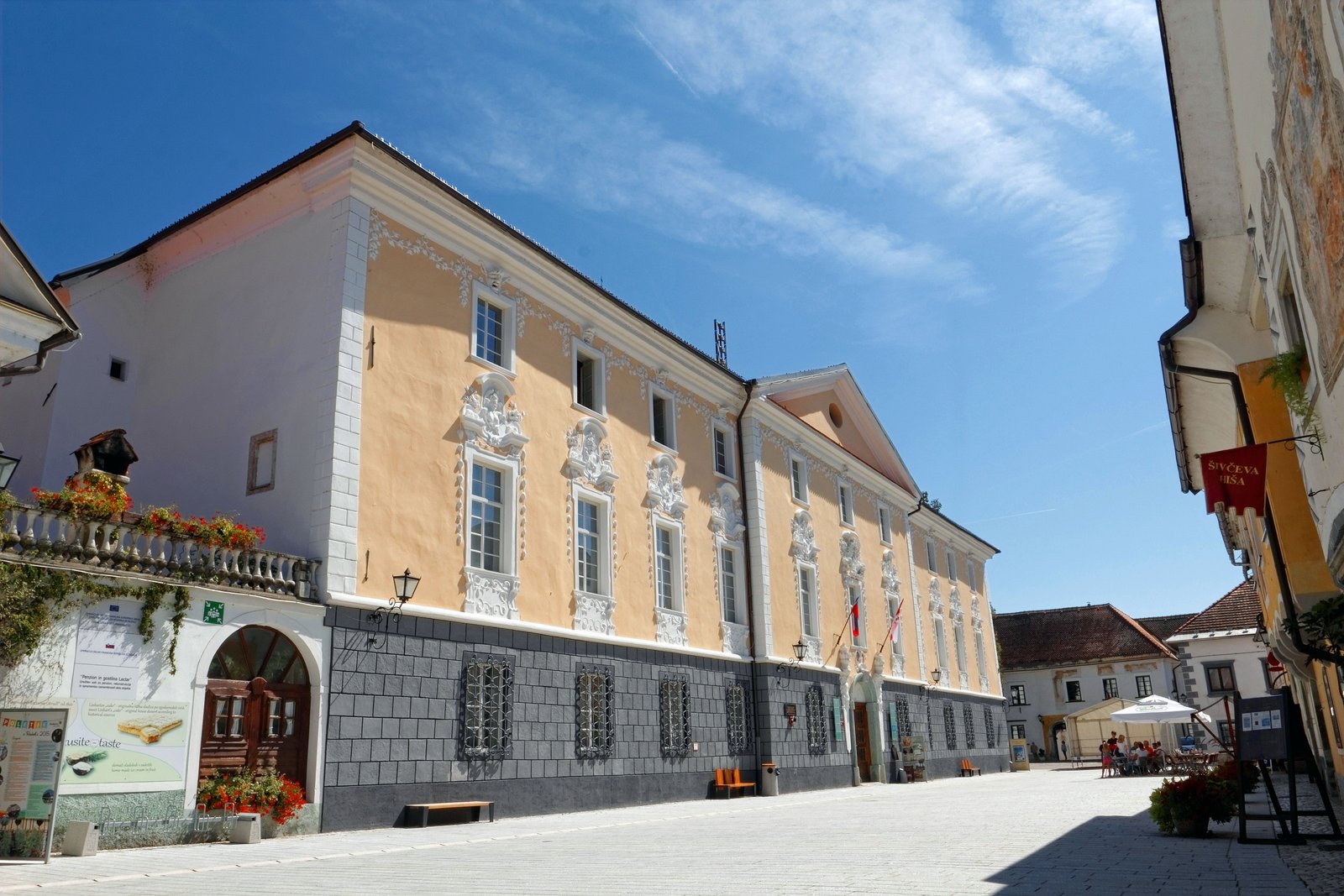 Graščina, Borut Grce