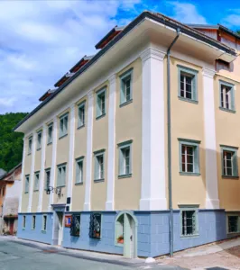Nova podoba Klinarjeve hiše, v kateri domuje Kovaški muzej